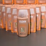 ضدآفتاب ایزدین فیوژن واتر مجیک رنگ مدیوم یک ضدآفتاب با SPF 50